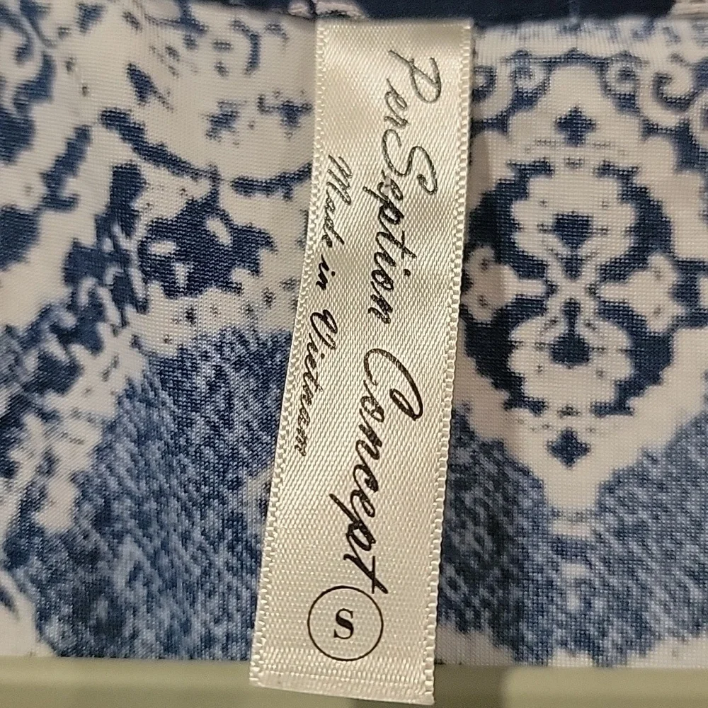 PerSeption Concept Blue and White Patterned Blouse - Picture 2 of 5